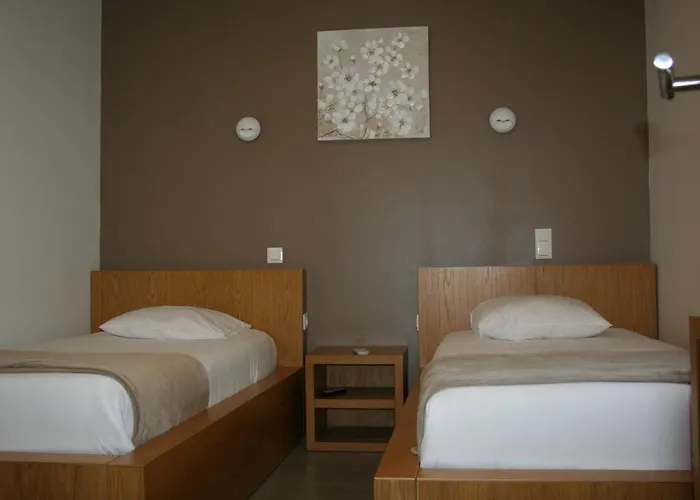 De La Gare Hotel Mont-de-Marsan